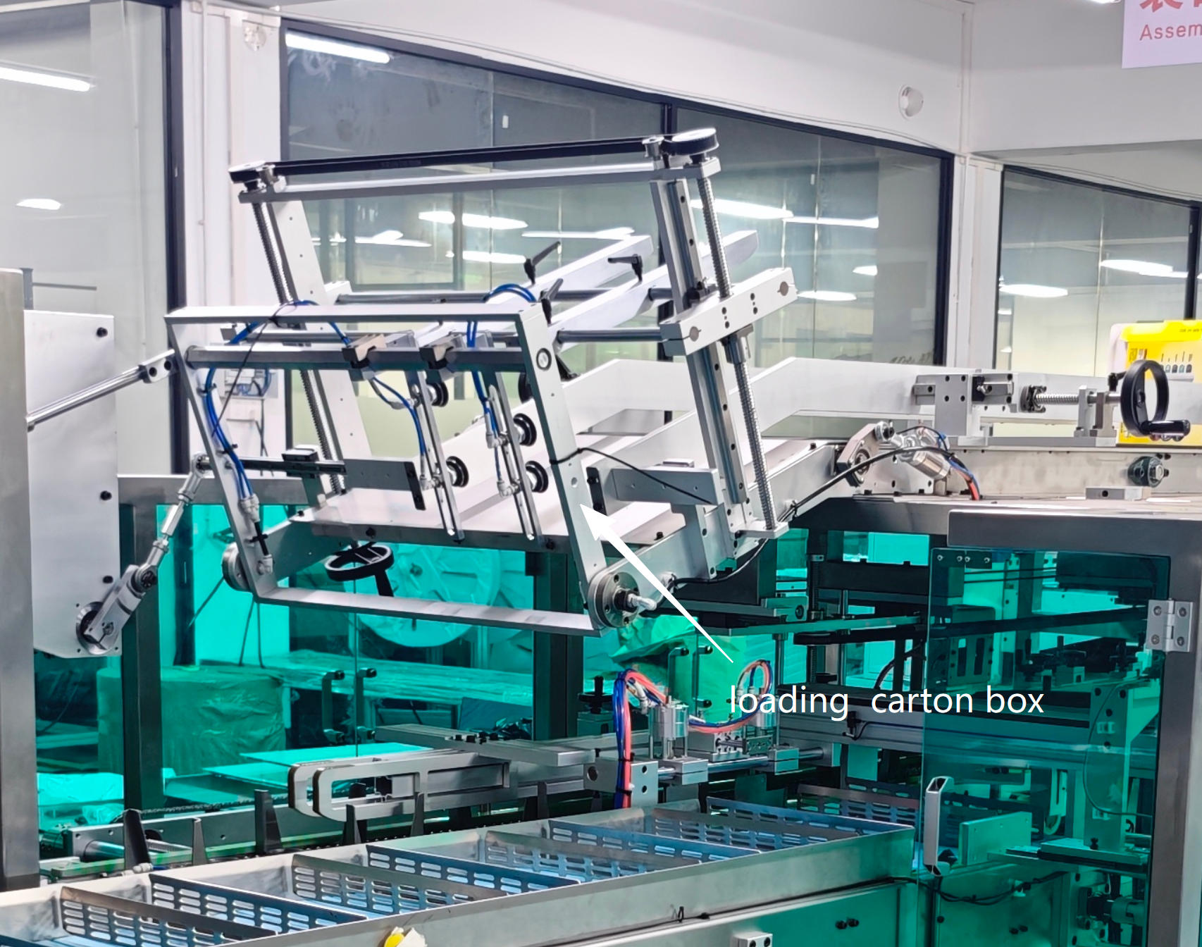 loading carton box